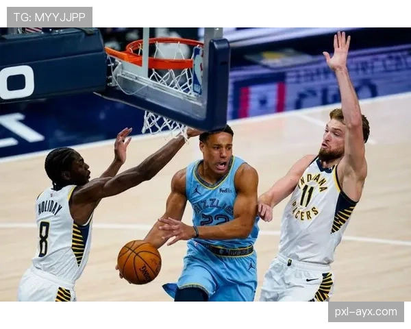 德斯蒙德·班恩无球跑位提升三分命中率拉开队内得分差距