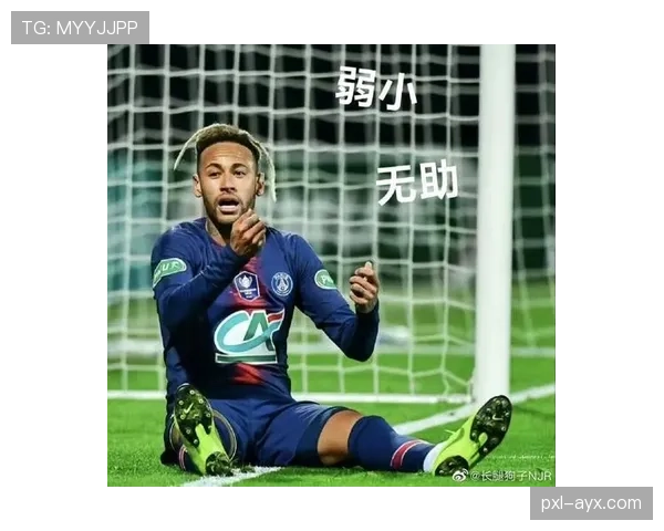 内马尔家的狗都比我家孩子穿得贵